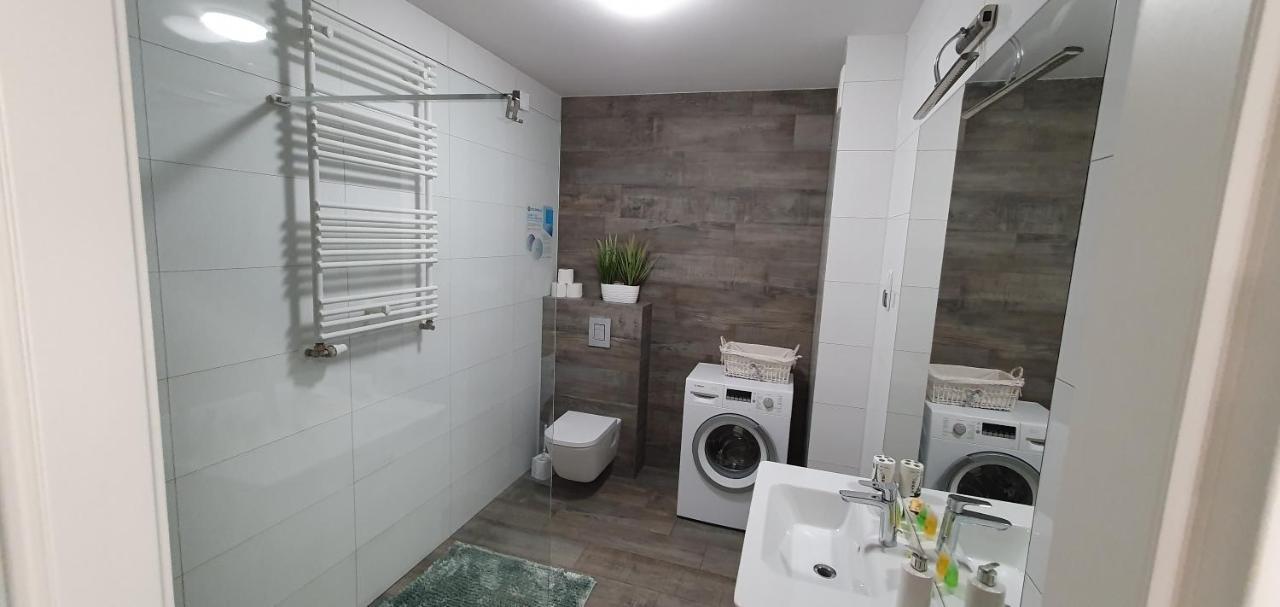 Apartament Z Basenem Laura Polanki Park Apartment Kolobrzeg Luaran gambar