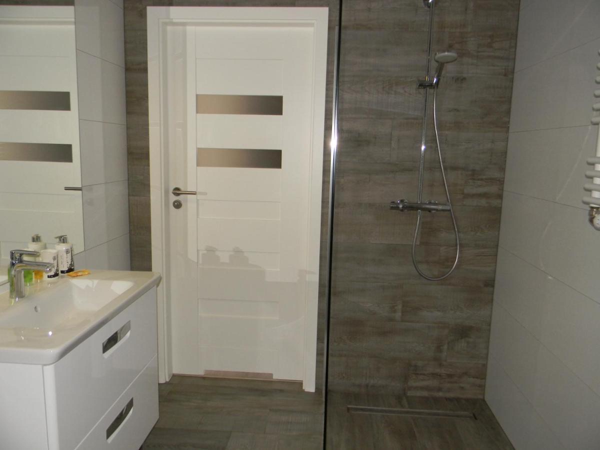 Apartament Z Basenem Laura Polanki Park Apartment Kolobrzeg Luaran gambar