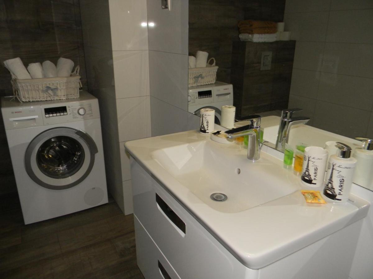 Apartament Z Basenem Laura Polanki Park Apartment Kolobrzeg Luaran gambar