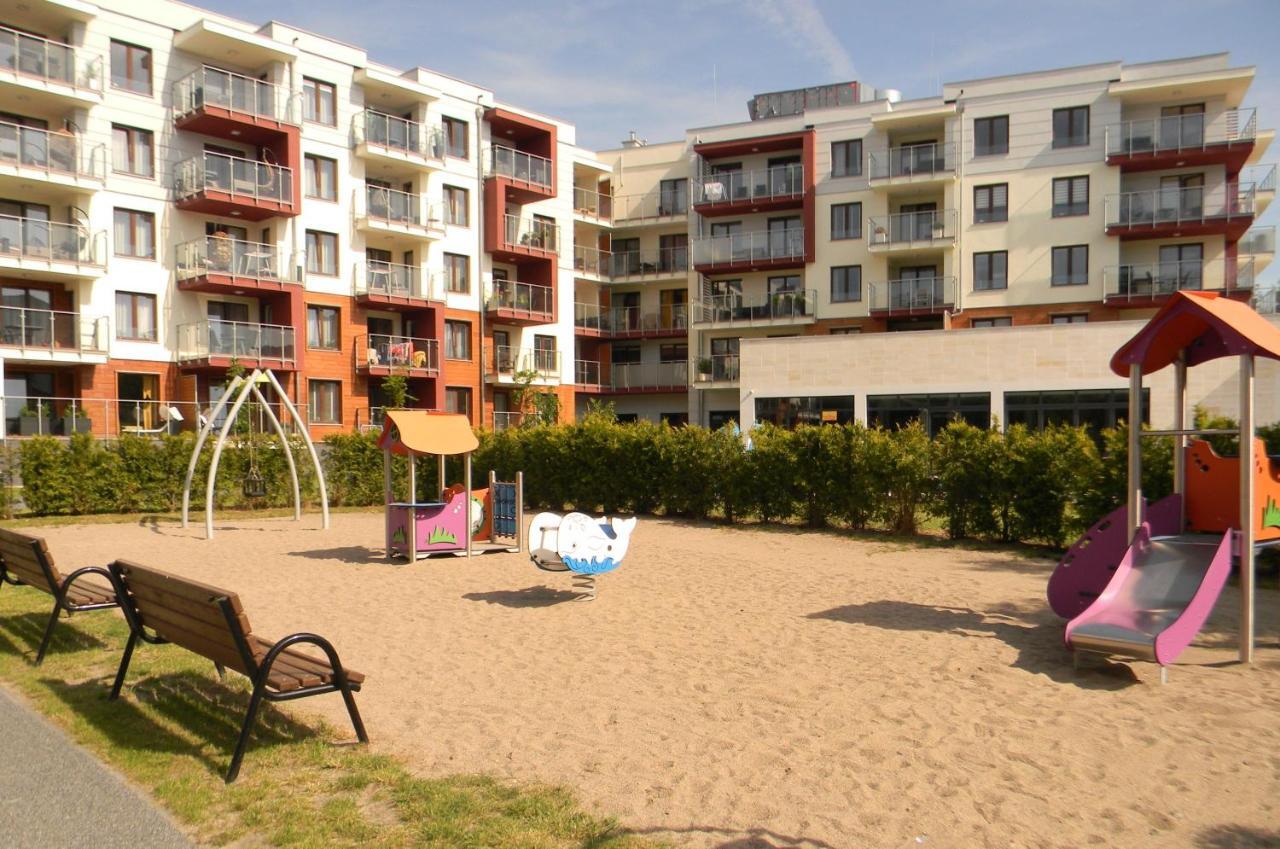 Apartament Z Basenem Laura Polanki Park Apartment Kolobrzeg Luaran gambar